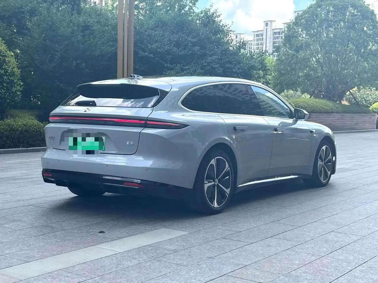 NIO 2025 ET5T 75kWh Touring automatic 3