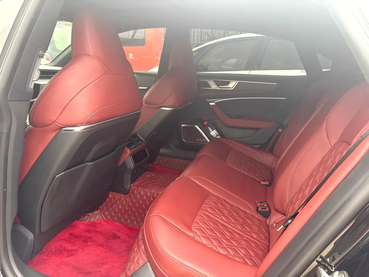 Audi 2024 A7L 2.0TFSI 45TFSI Quattro Black Samurai Edition Automatic Gear 6