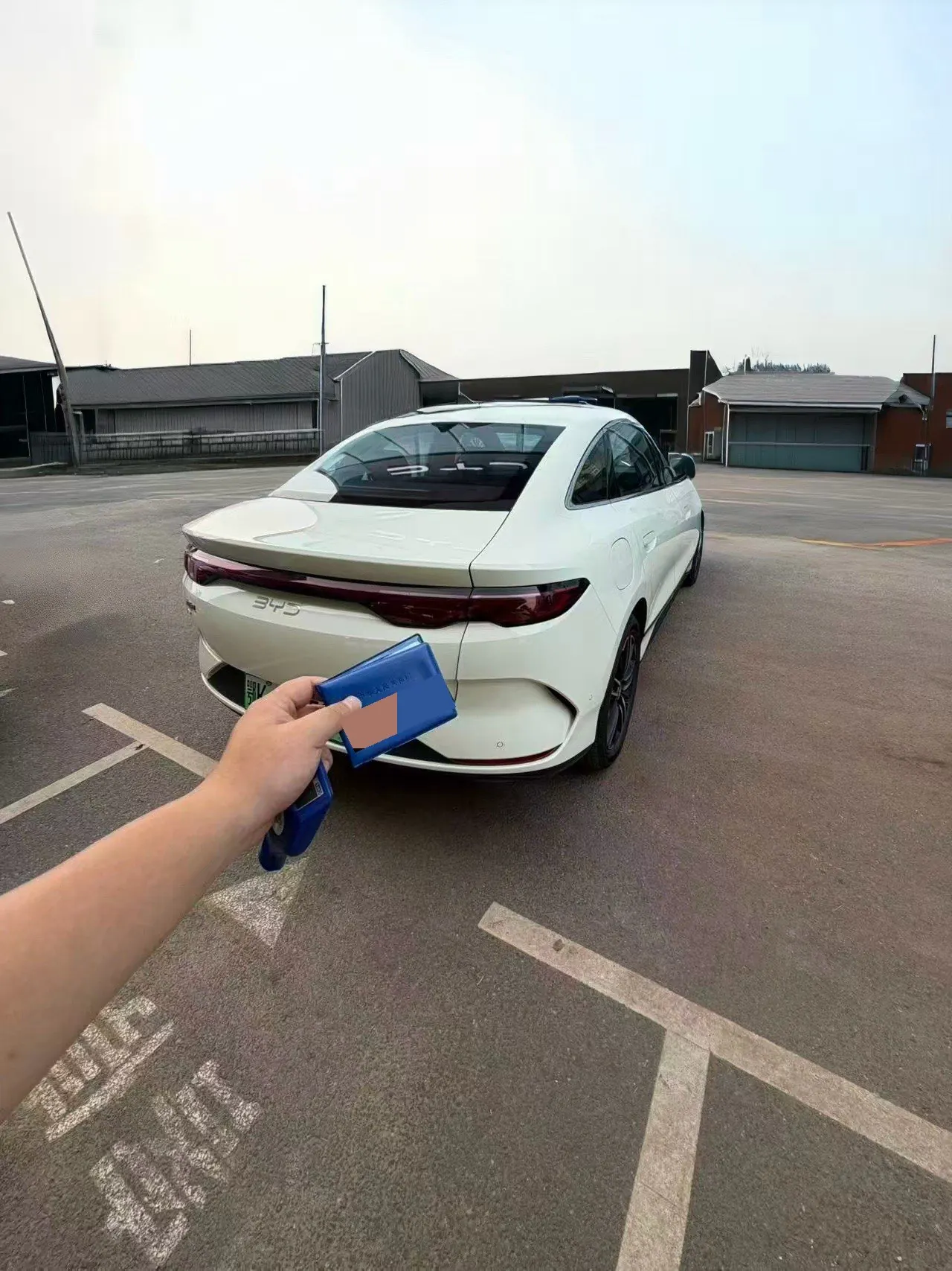 BYD 2025 Qin L EV 545KM cloud chariot type automatic gear 5