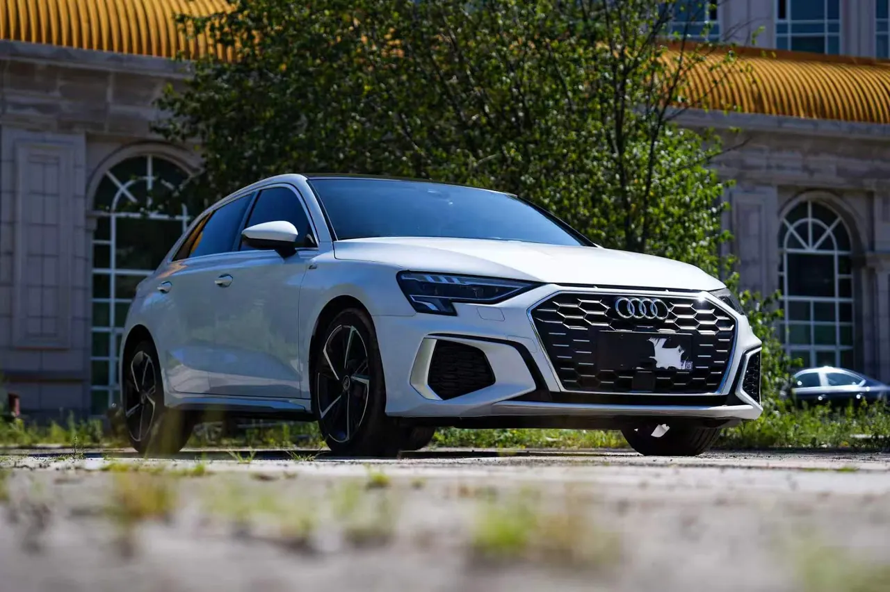 Audi 2022 A3 Sportback 1.4TFSI 35TFSI Fashion Sports Automatic 2