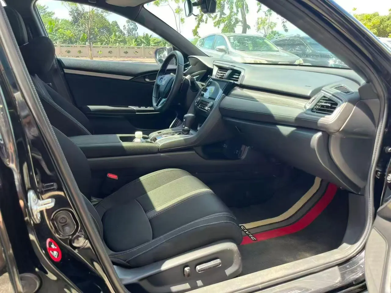 Honda 2021 Civic Hatchback 1.5T Stepless 220TURBO Tide Cool Control Automatic Gear 6