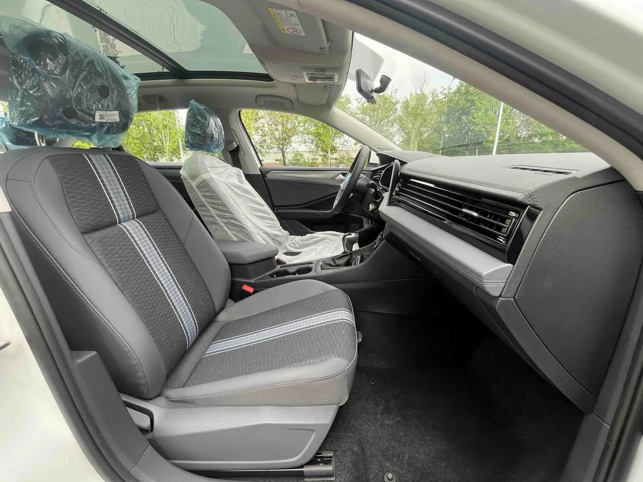 Volkswagen 2025 Sagittarius 1.2TSI 200TSI Flying Edition Automatic Gear 14