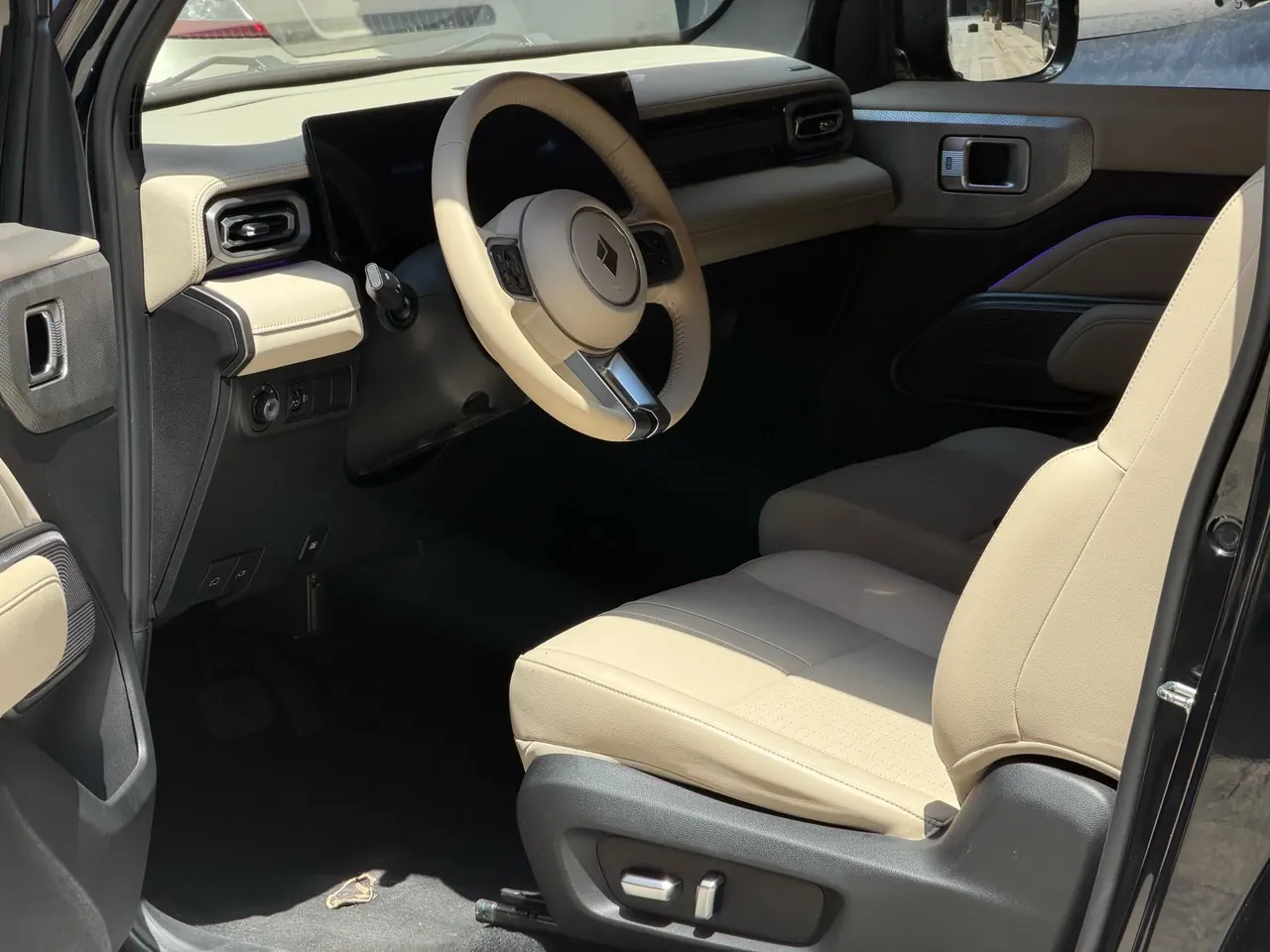 BaoJun 2023 Yue also flagship automatic gear 3