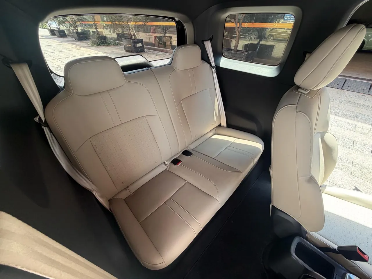 BaoJun 2023 Yue also flagship automatic gear 5