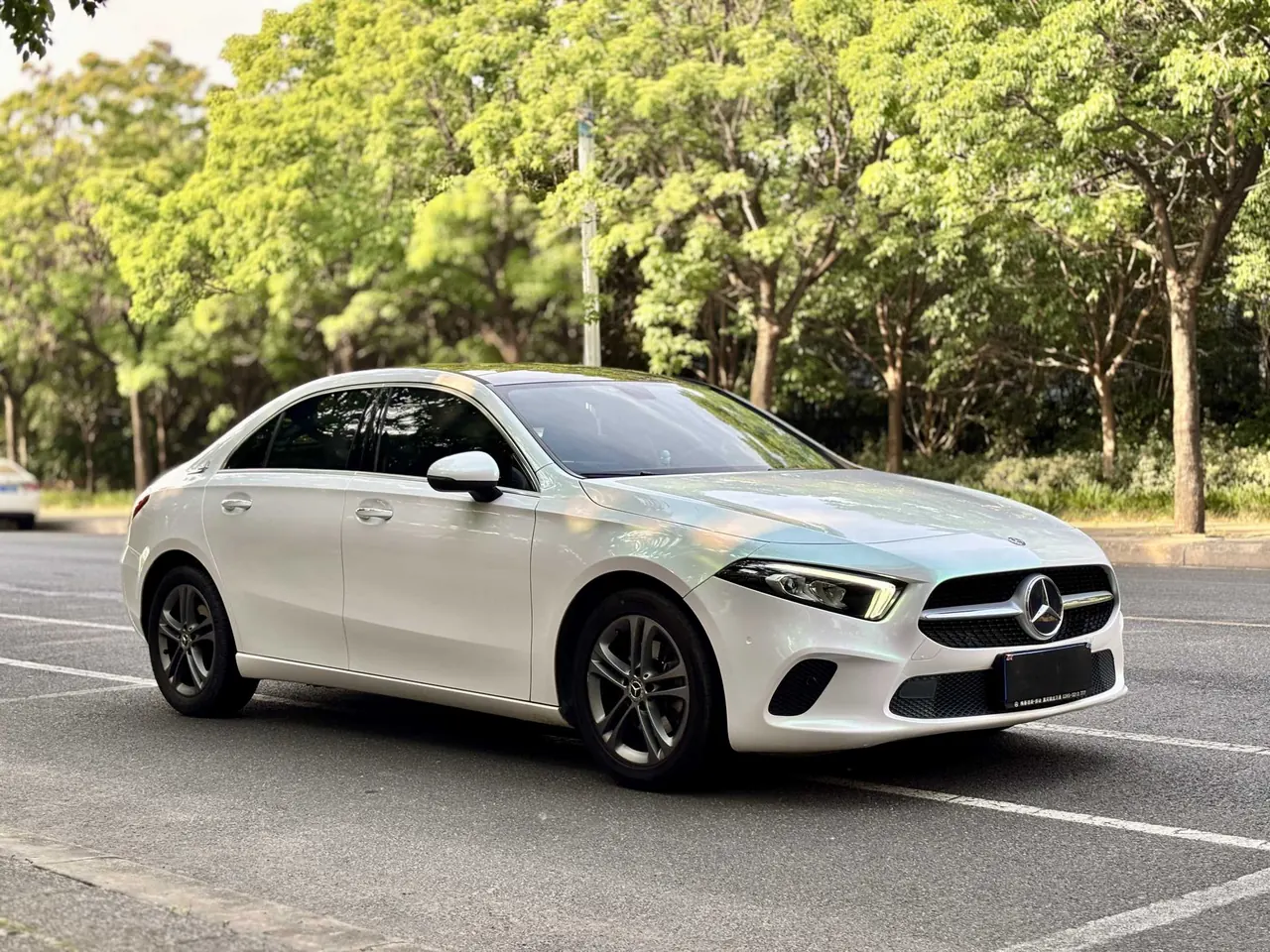Mercedes Benz Class A 2020 A 200 L 1.3T automatic gear 3