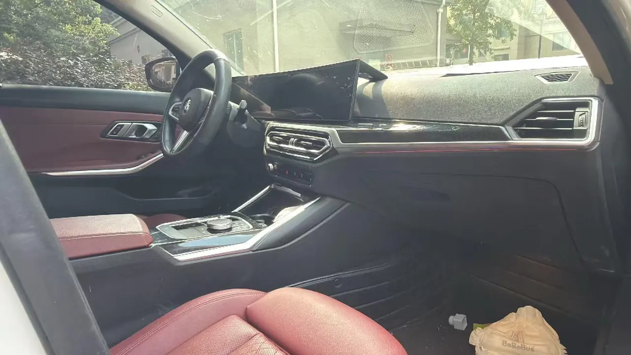 BMW 3 Series 2024 325Li 2.0T M Sports Suit Automatic Gear 2