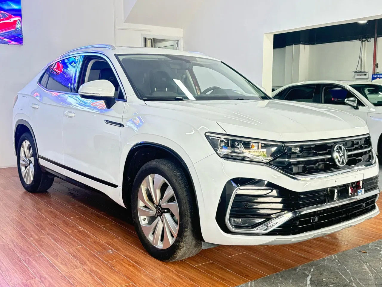 Volkswagen 2020 Tanyue X 2.0TSI 330TSI Two-Drive Flagship Zhilian Edition Automatic Gear 3
