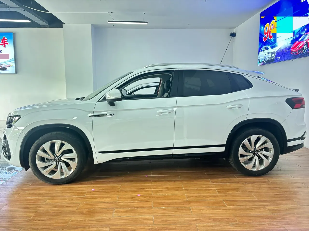Volkswagen 2020 Tanyue X 2.0TSI 330TSI Two-Drive Flagship Zhilian Edition Automatic Gear 4