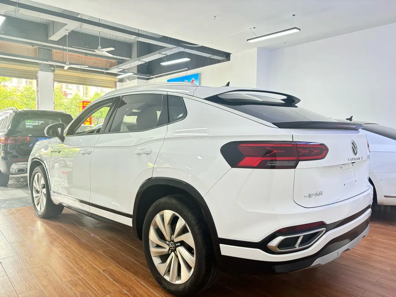 Volkswagen 2020 Tanyue X 2.0TSI 330TSI Two-Drive Flagship Zhilian Edition Automatic Gear 5