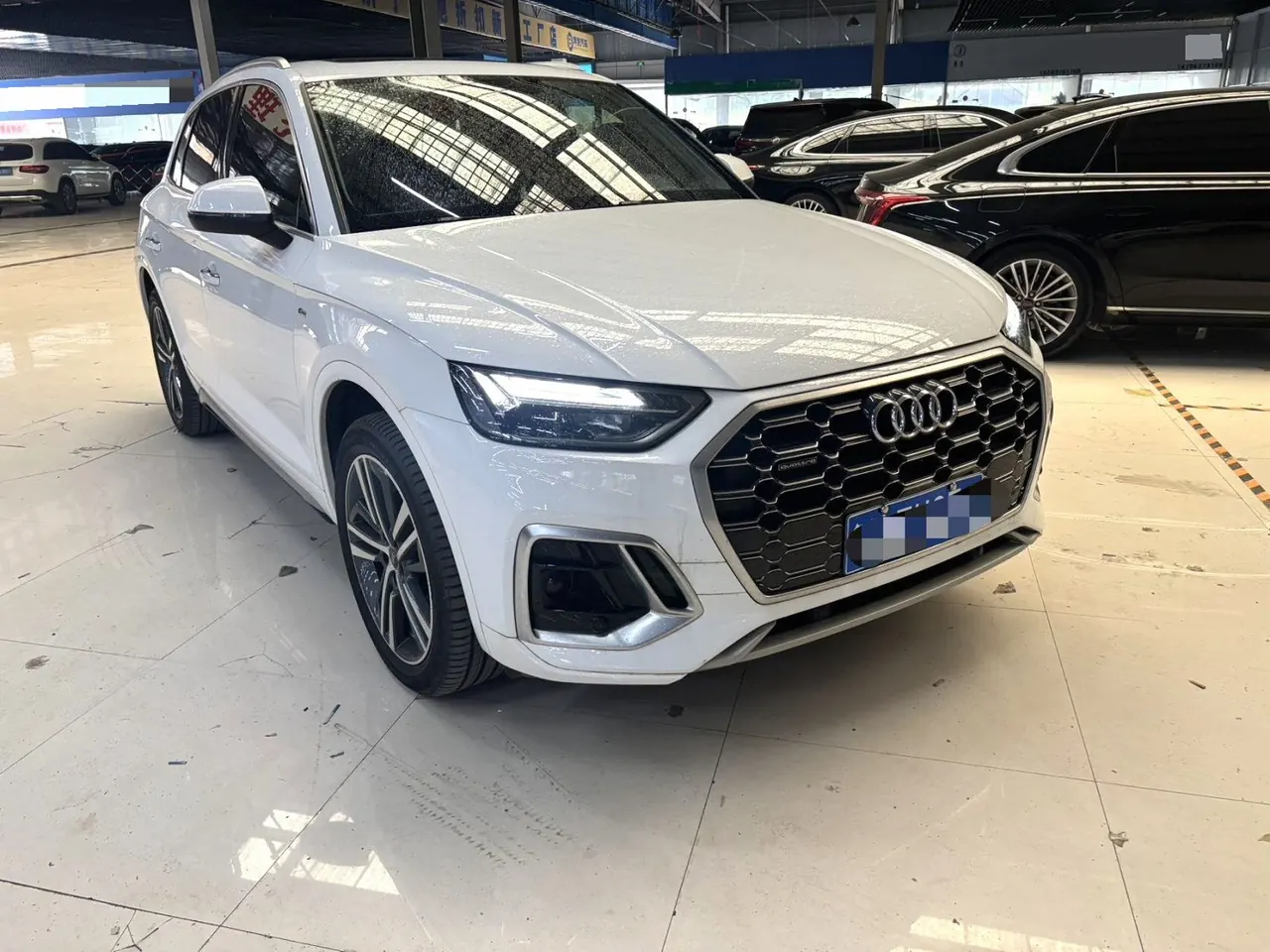 Audi 2022 Q5L 2.0TFSI 40TFSI Fashion Dynamic Automatic 3