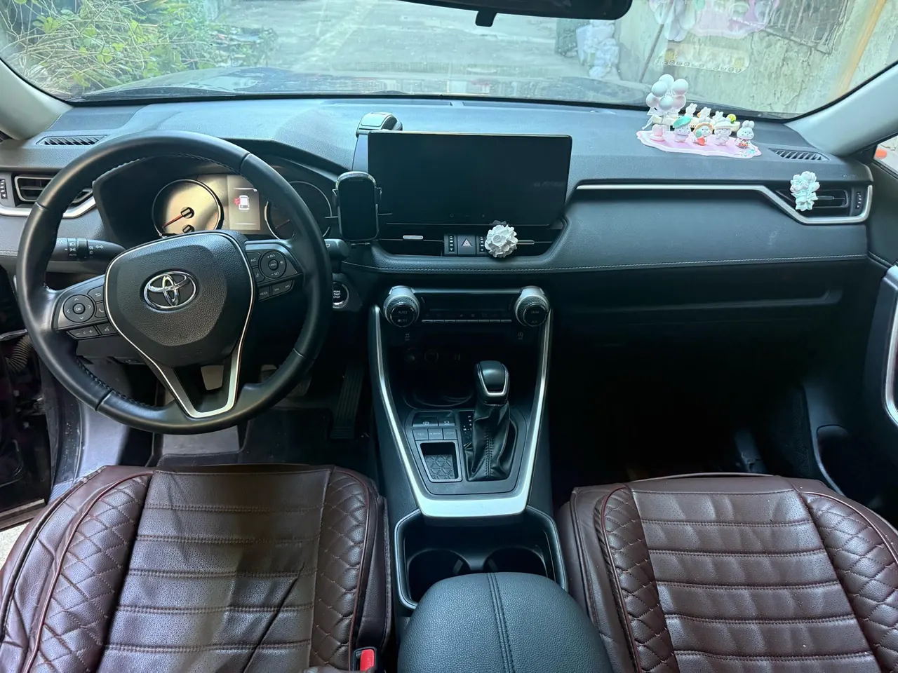 Toyota 2023 Wilanda 2.0 Stepless Two-Drive City Edition Automatic Gear 4