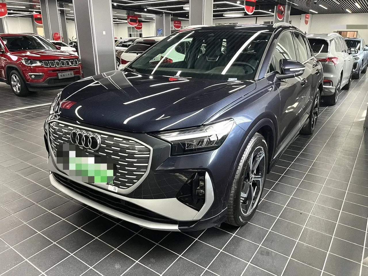 Open image lightbox: Audi 2024 Q4 e-tron 40 Creation Edition Automatic Gear