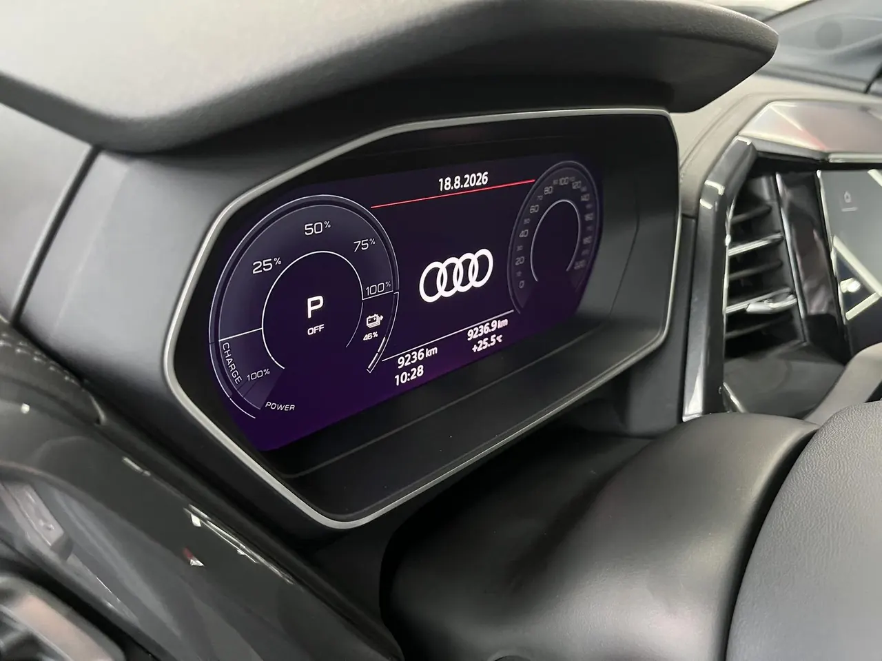 Audi 2024 Q4 e-tron 40 Creation Edition Automatic Gear 6