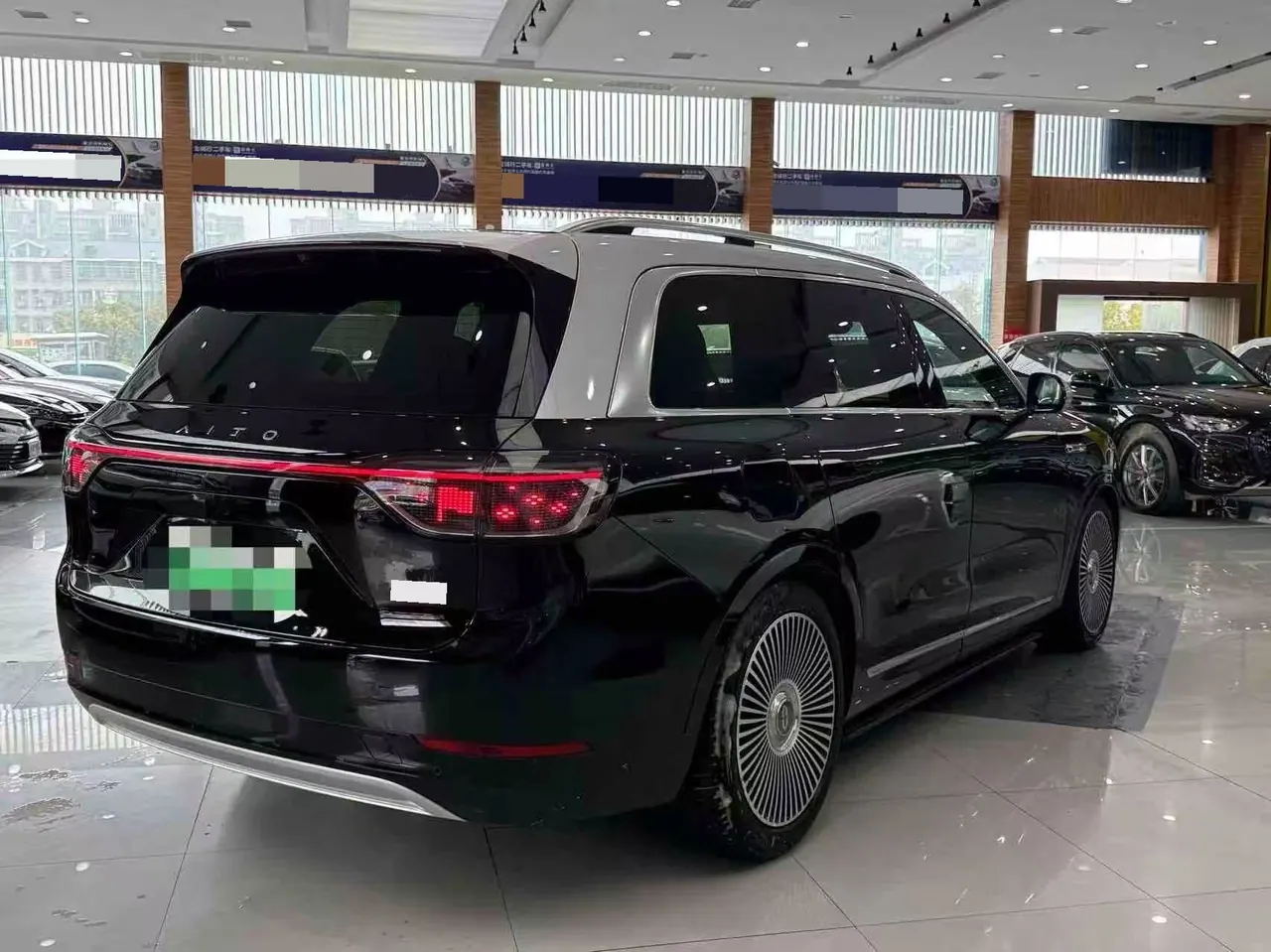 AITO 2024 AITO M9 extended range Max version 42kWh automatic gear 4