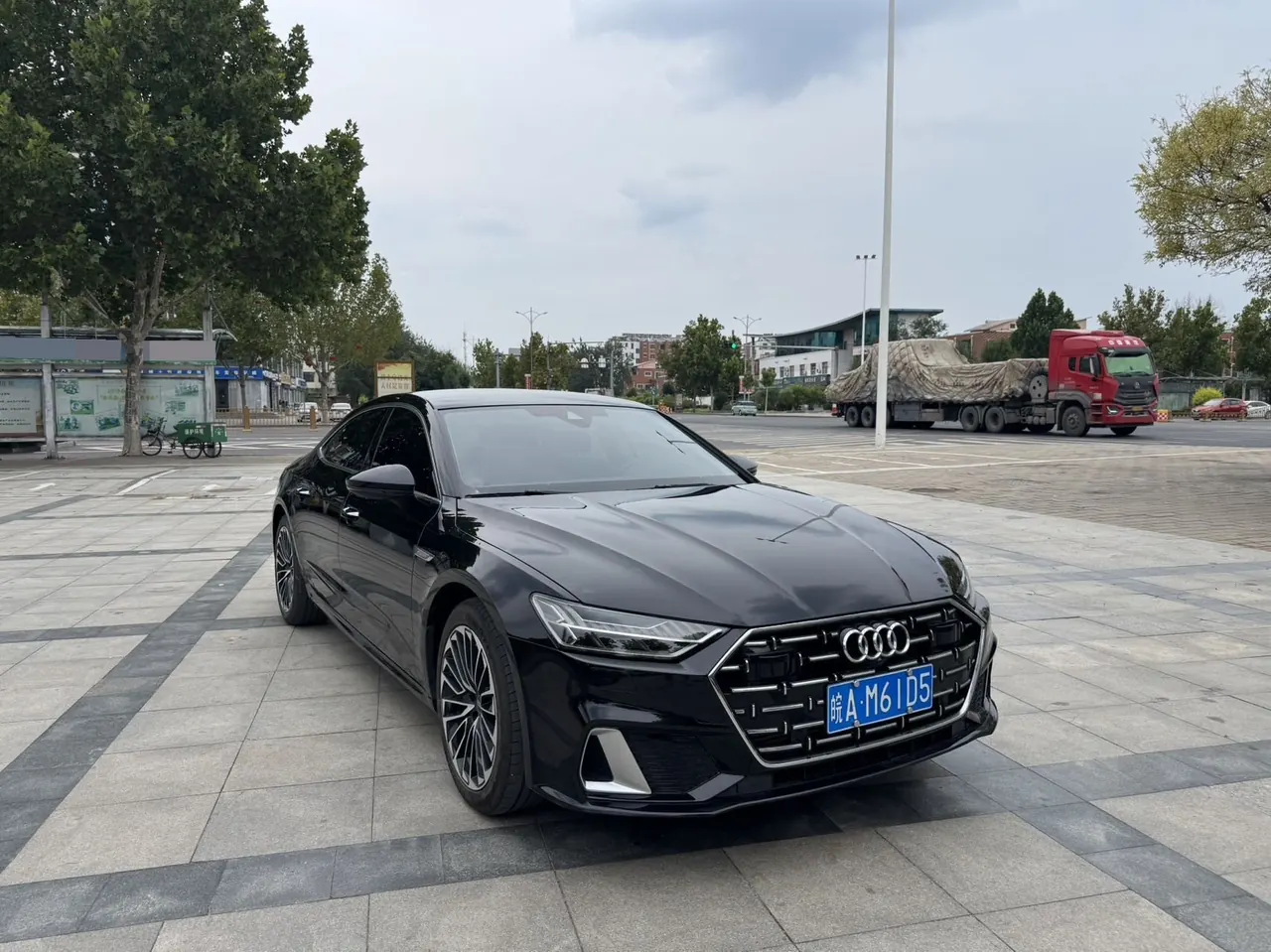 Audi 2024 A7L 2.0TFSI 45TFSI Luxury Automatic 3
