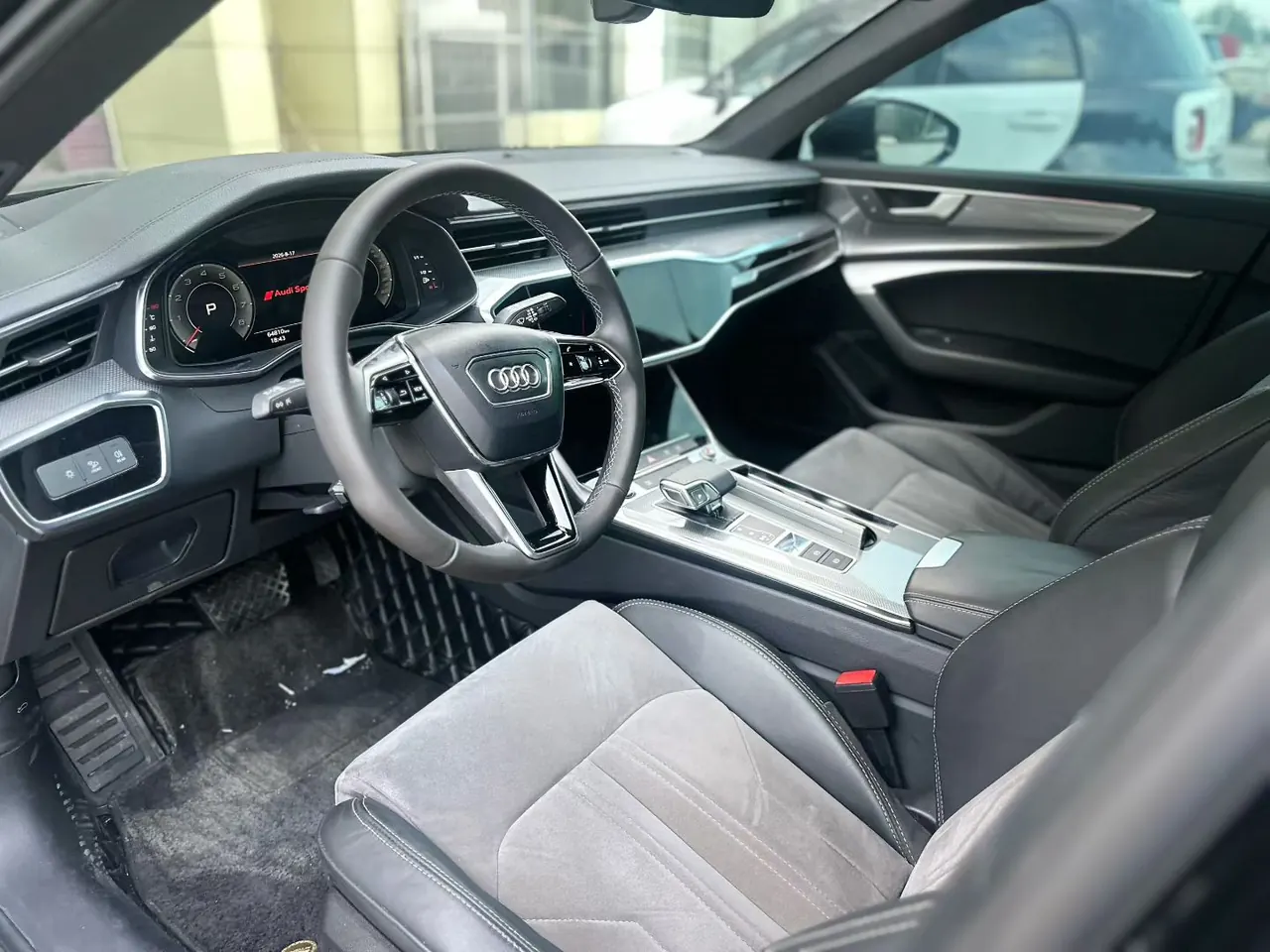 Audi 2021 A6L 2.0TFSI 40TFSI Deluxe Dynamic Automatic 4
