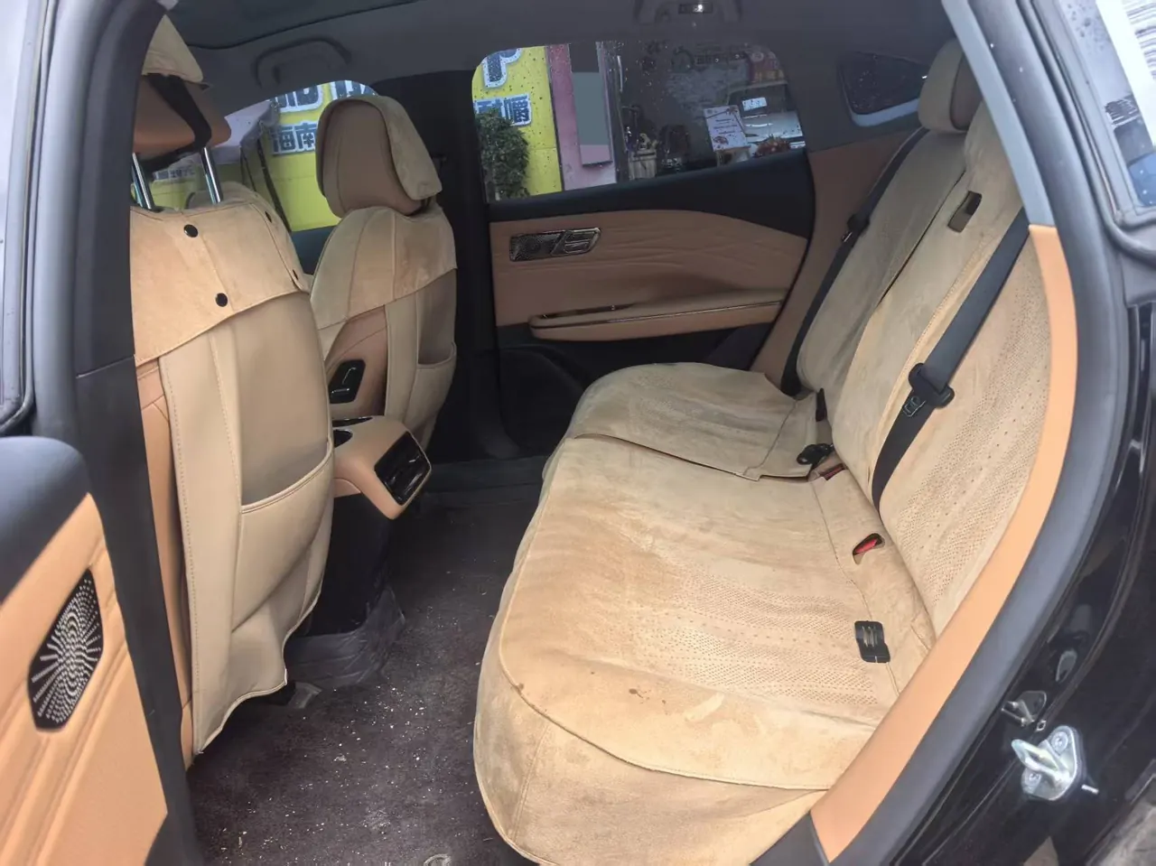 Geely Galaxy 2025 Xingyao 8 EM-i 1.5 130km Premium Edition Automatic Gear 6
