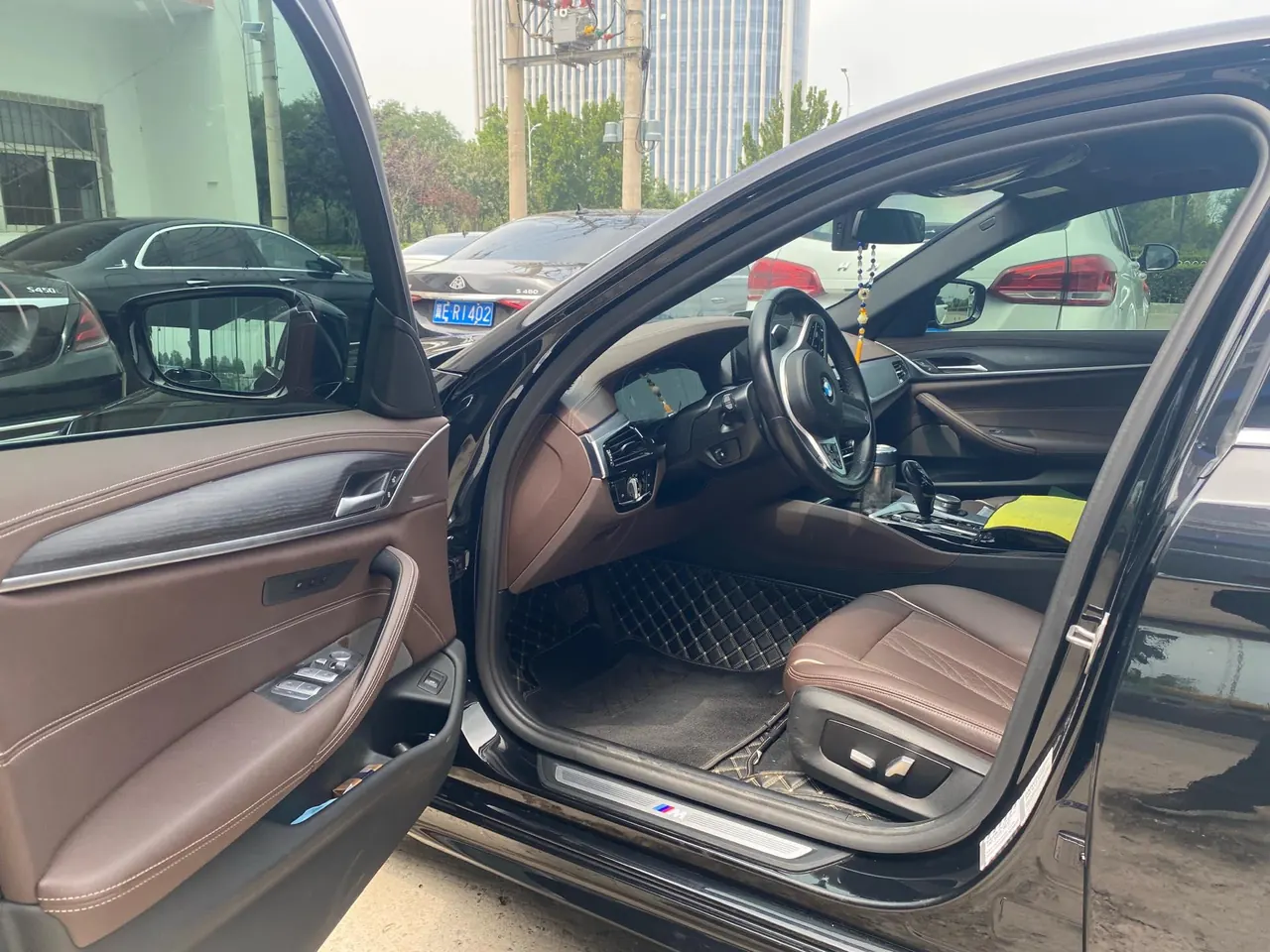 BMW 5 Series 2022 530Li 2.0T Leading M Sports Suit (Modified) Automatic Gear 5