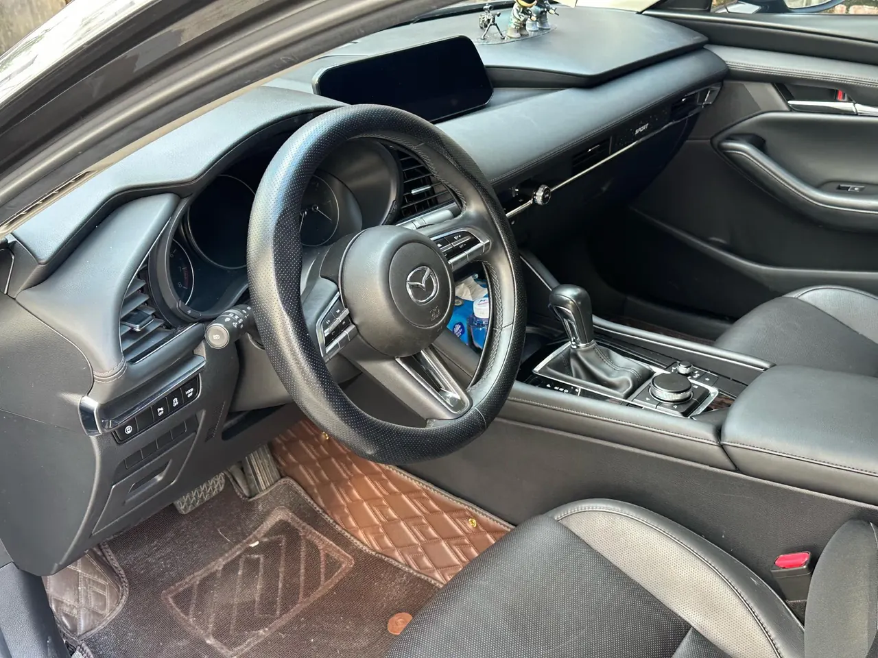 Mazda 3 Oncorsela 2022 Mazda 3 Oncorsela-sedan 2.0 quality automatic transmission 4