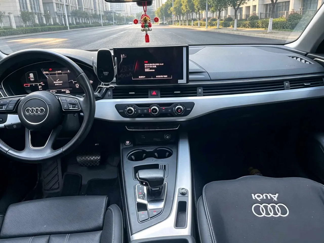 Audi 2023 A4L 2.0TFSI 40TFSI Fashion Dynamic Automatic 4