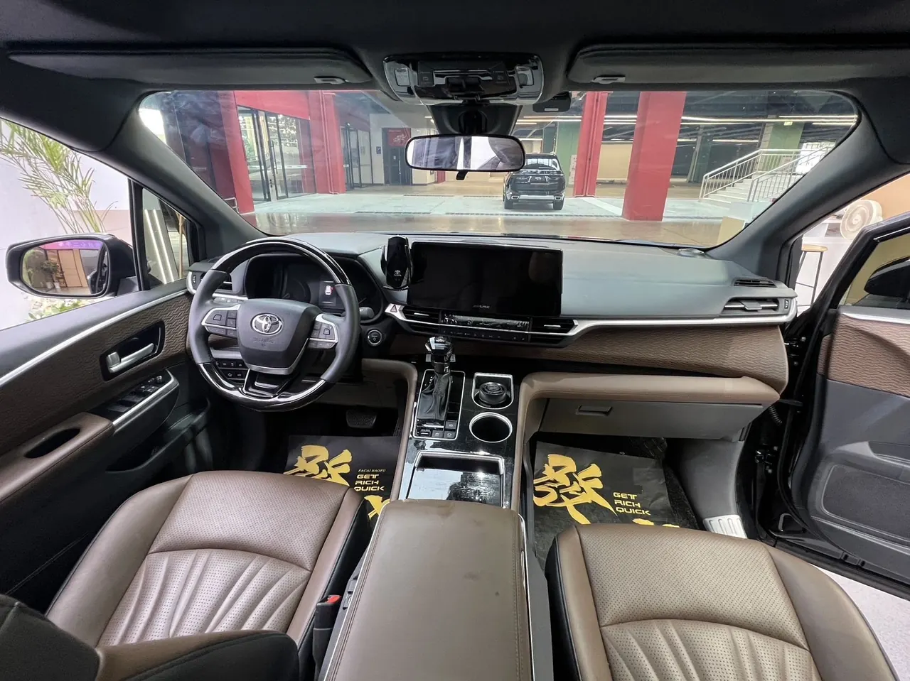 Toyota 2024 Sana 2.5 Stepless Comfort Edition Automatic Gear 4