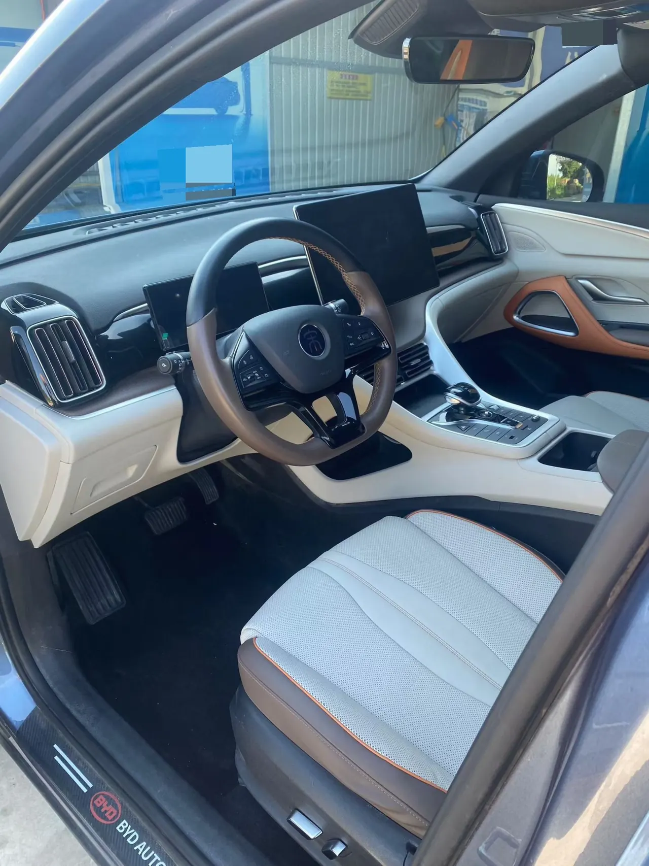 BYD Song PLUS New Energy 2021 Song PLUS DM-i 1.5 Stepless 51KM Honorable Automatic Gear 5