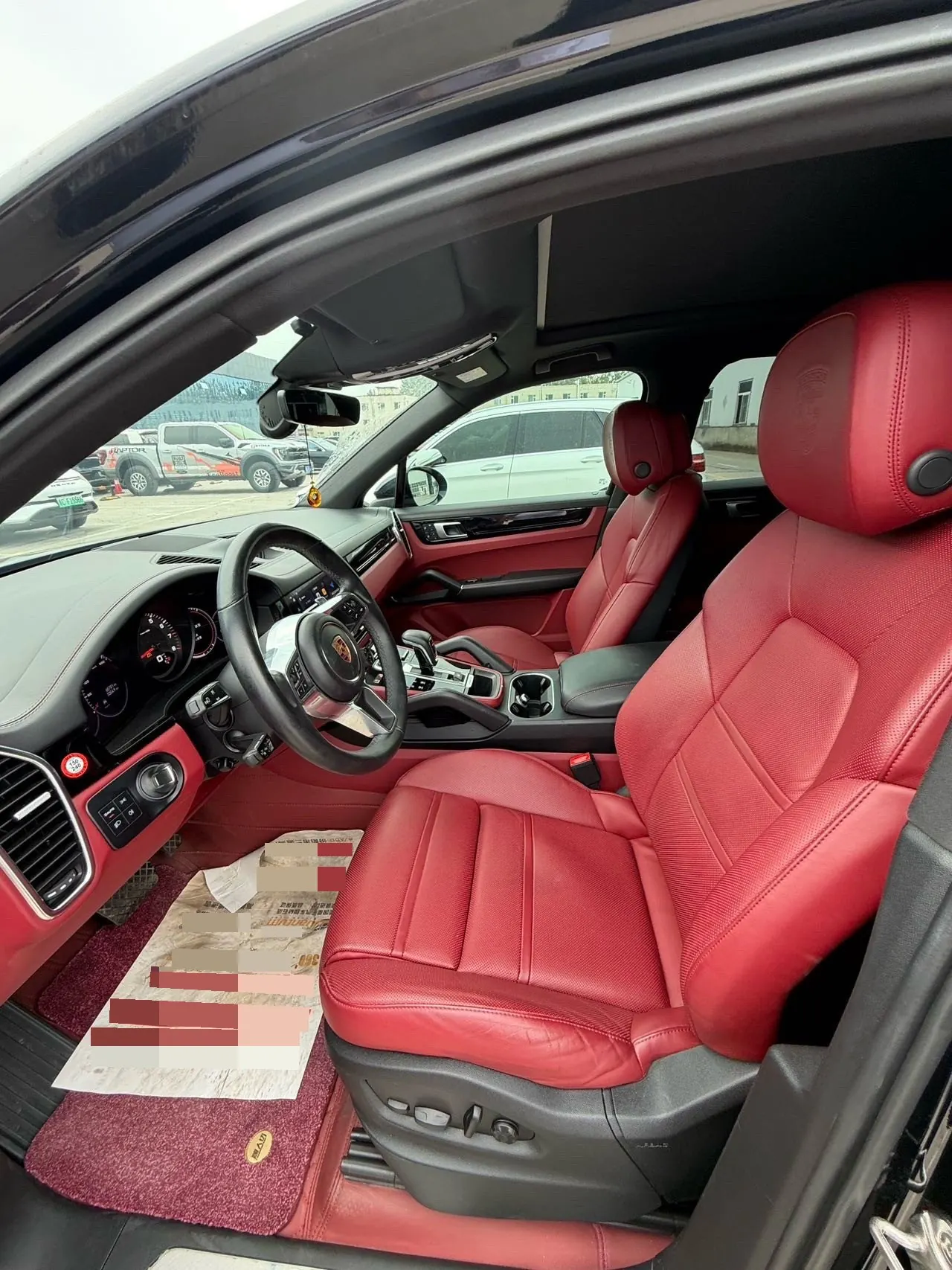 Porsche Cayenne (Imported) 2022 Cayenne 3.0T Platinum Edition Automatic Gear 2