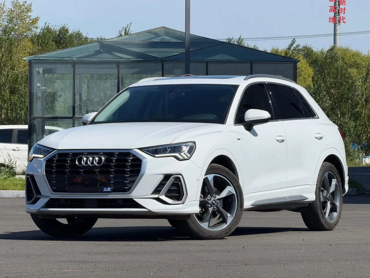 Open image lightbox: Audi 2022 Q3 1.4TFSI 35TFSI Fashion Dynamic Automatic