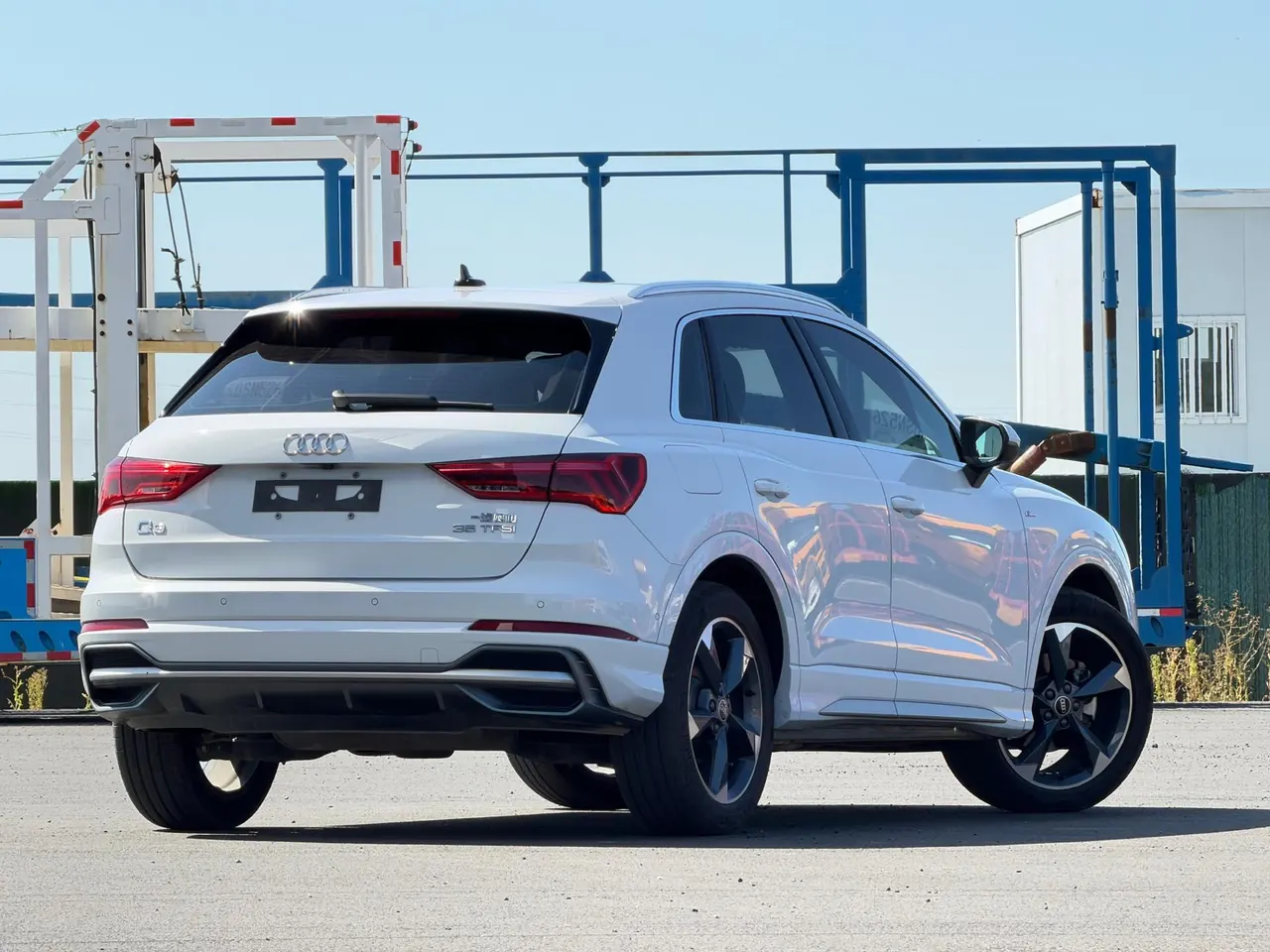 Audi 2022 Q3 1.4TFSI 35TFSI Fashion Dynamic Automatic 2