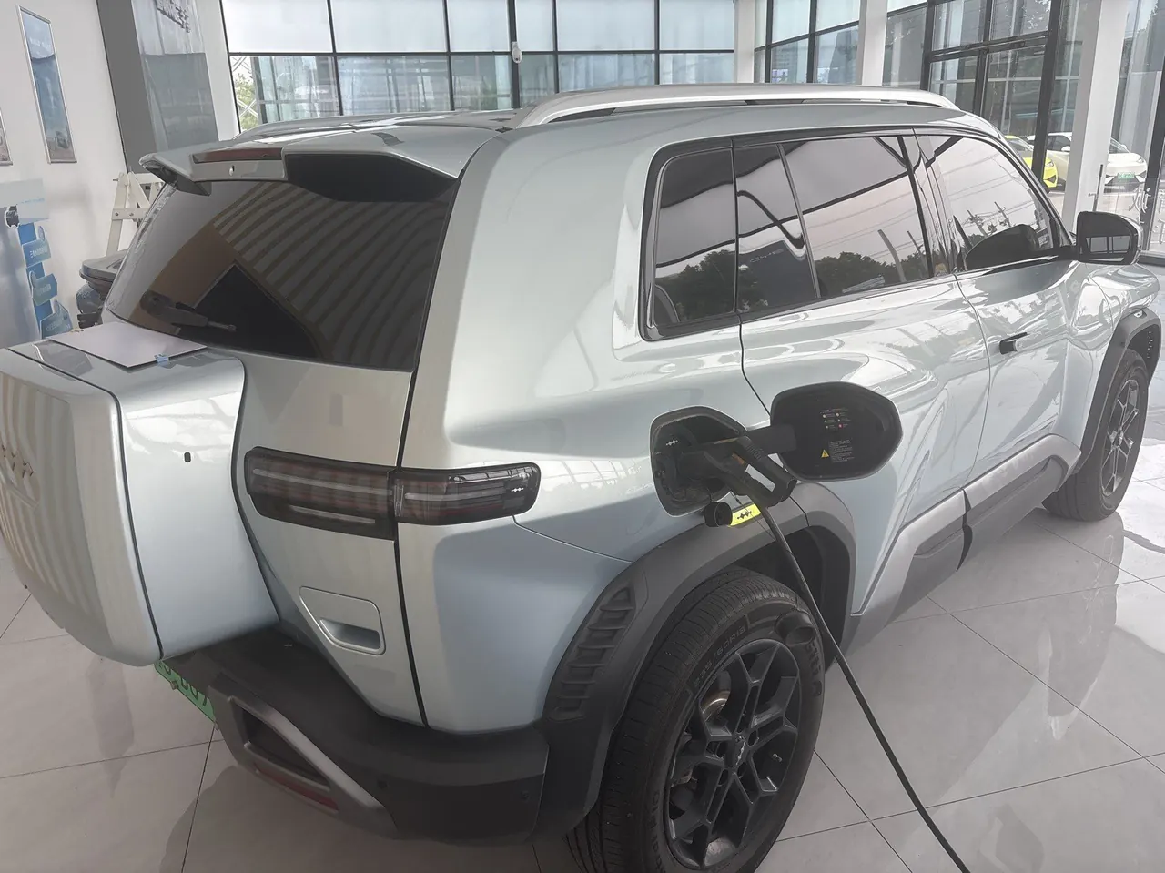FangChengBao 2025 titanium 3 501KM rear drive smart drive Max version automatic gear 4