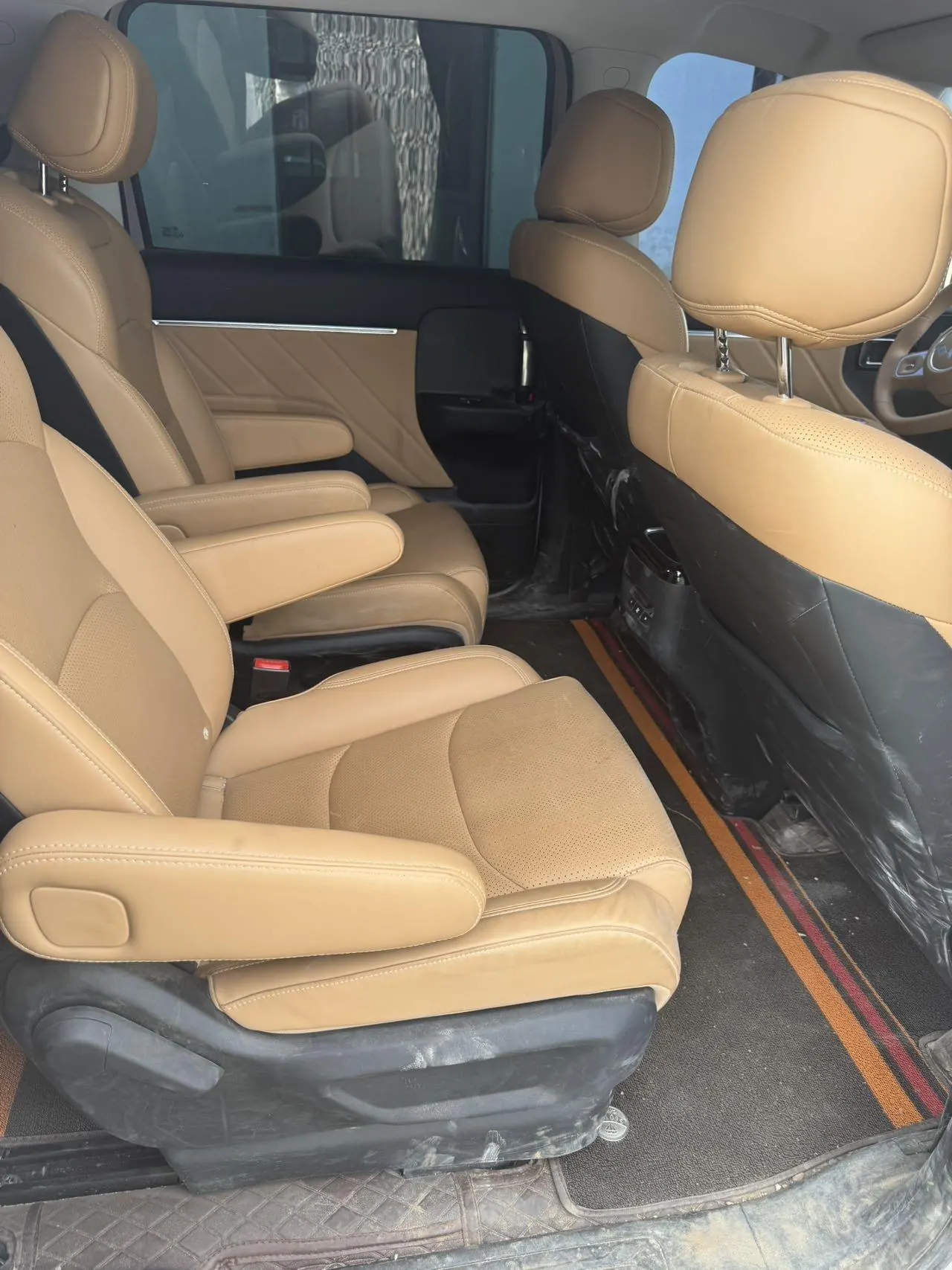 WuLing 2025 Starlight 730 1.5T CVT Elite Automatic Transmission 5