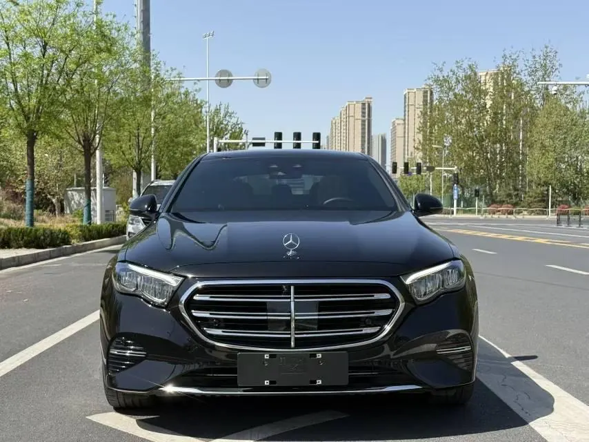 Mercedes Benz Class E New Energy 2024 E 350 e L 2.0T Automatic Gear 2