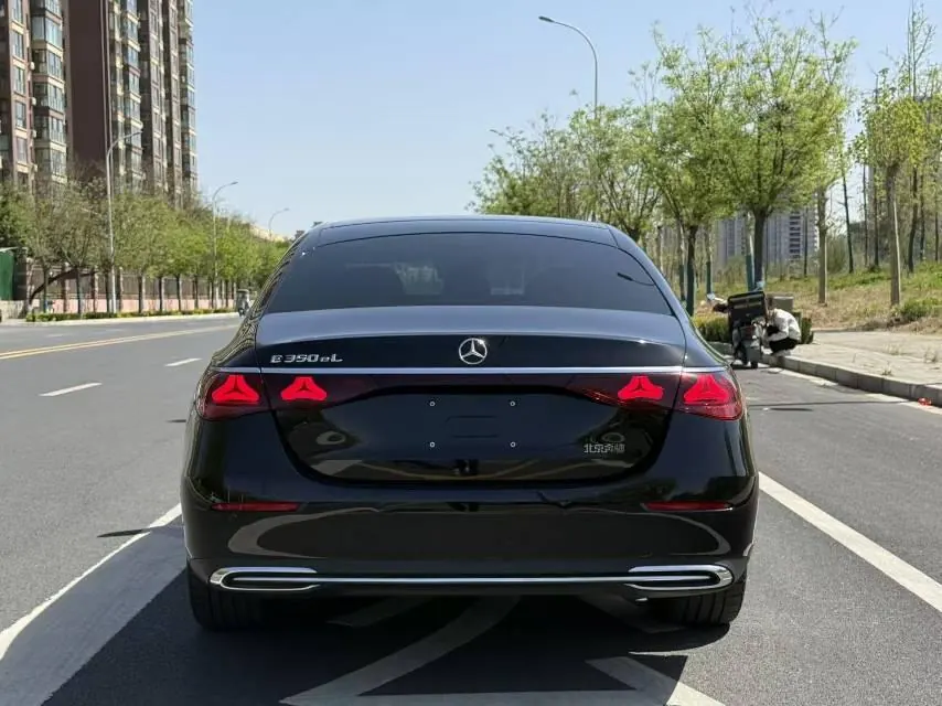 Mercedes Benz Class E New Energy 2024 E 350 e L 2.0T Automatic Gear 5