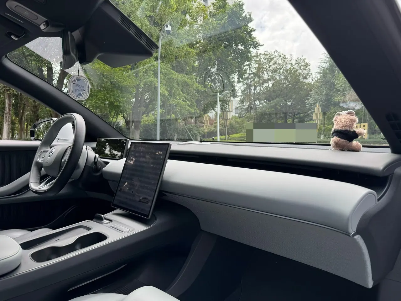 NIO 2024 ET5 75kWh automatic gear 6