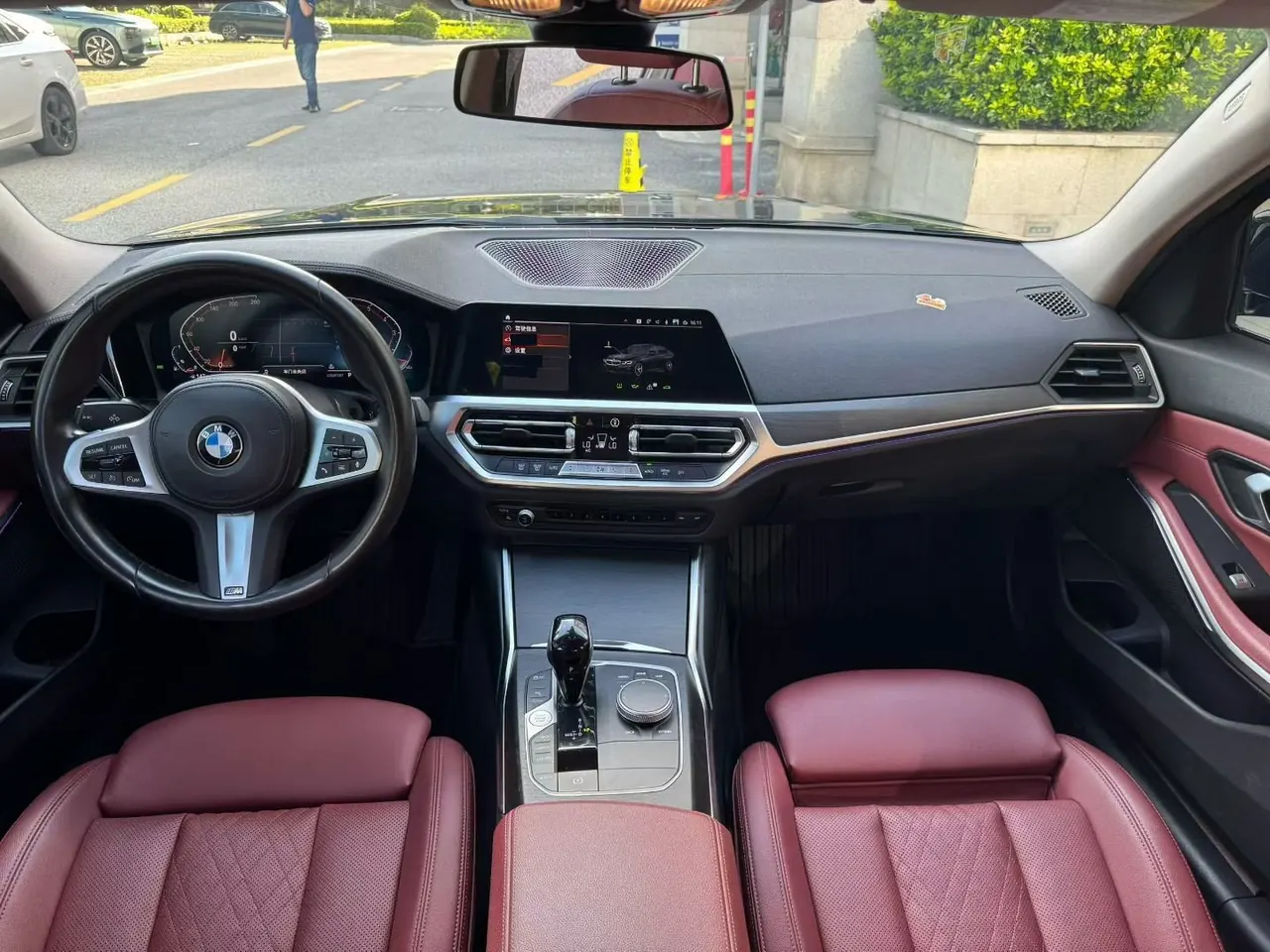BMW 3 Series 2022 325i 2.0T M Sports Suit (Modified) Automatic Gear 7