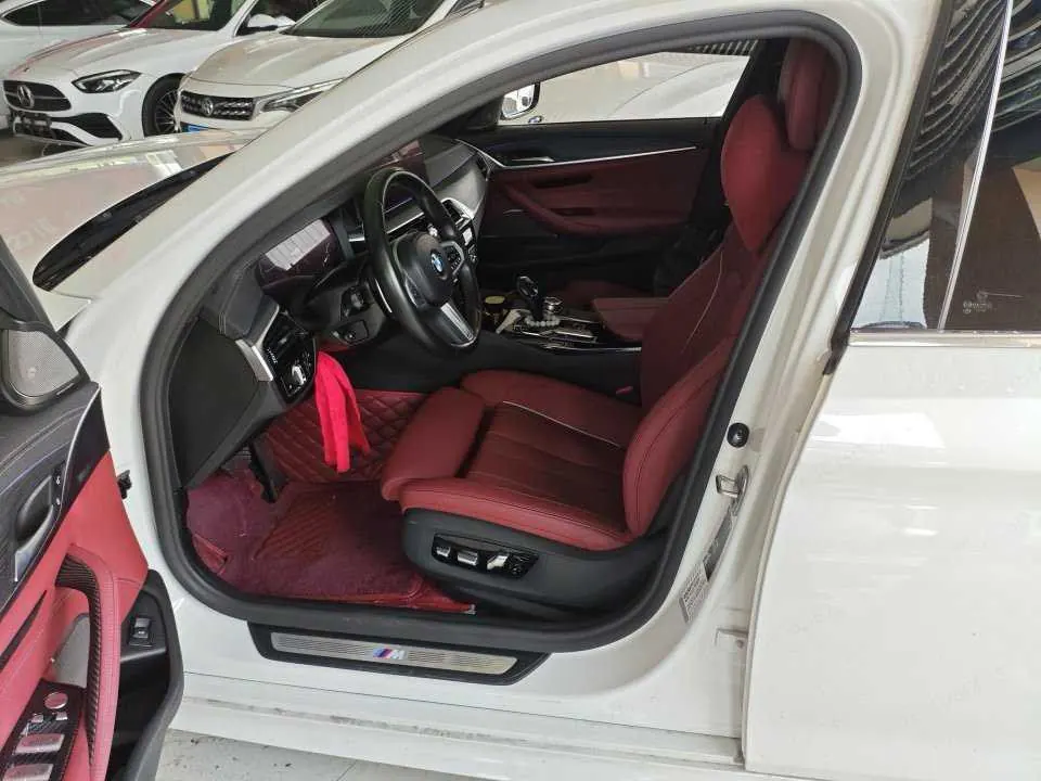 BMW 5 Series 2022 530Li 2.0T Premium Luxury Suit (Modified) Automatic Gear 5