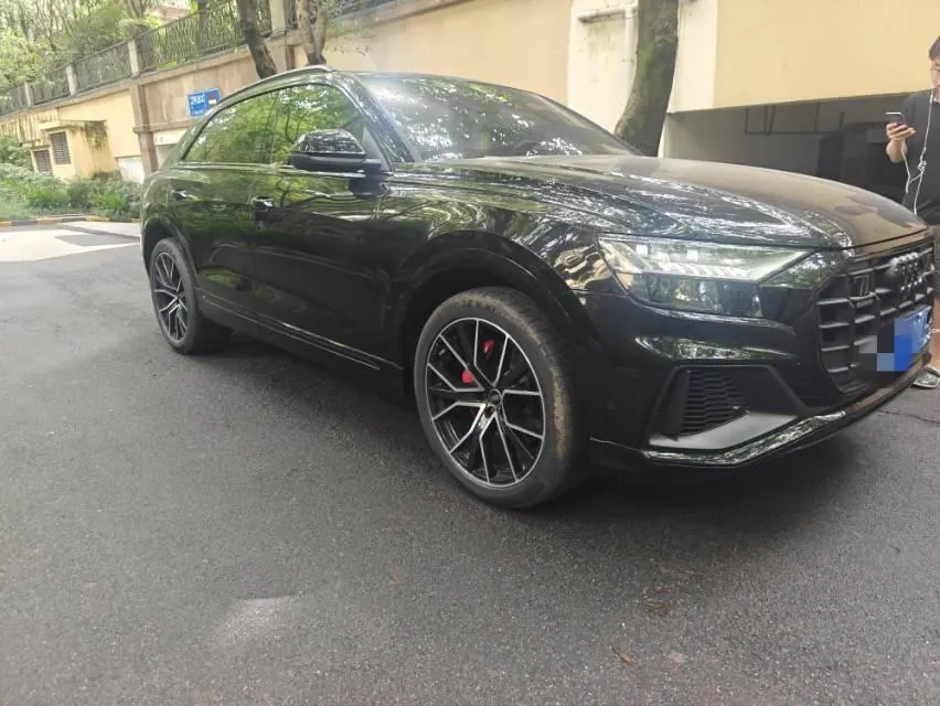Audi Q8 (Imported) 2022 Q8 48V 3.0TFSI 55TFSI Ice and Snow Sports Edition Automatic Gear 3