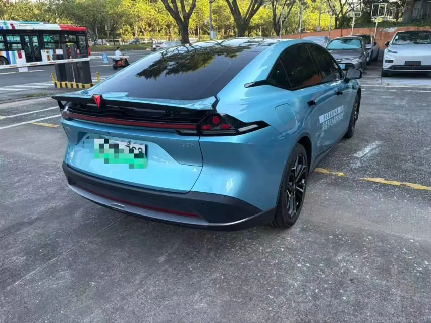 ChangAn Deepal 2024 L 07 230Max Dry Kun Zhijia ADS SE Range-extended Automatic Gear 4