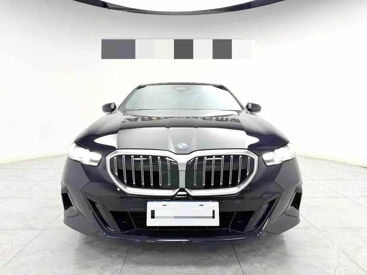 BMW 5 Series 2024 model 530Li 48V 2.0T Leading Edition M Sport Package Automatic 2