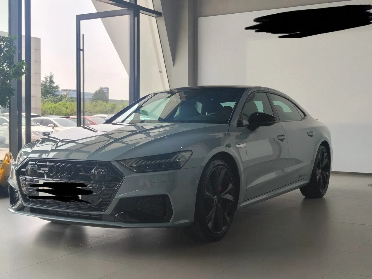 Open image lightbox: Audi 2025 A7L 2.0TFSI 45TFSI Quattro RS Kit Racing Edition Automatic