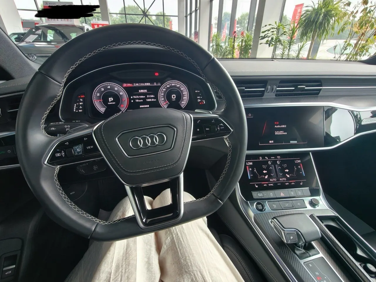 Audi 2025 A7L 2.0TFSI 45TFSI Quattro RS Kit Racing Edition Automatic 2