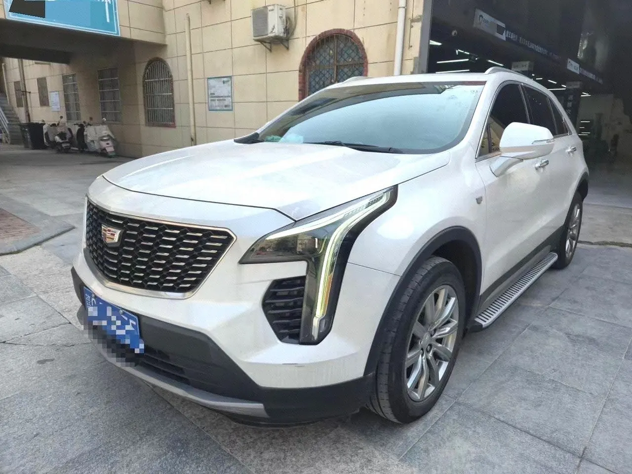 Open image lightbox: Cadillac 2022 XT4 48V 2.0T 28T Two-Drive Luxury Automatic Gear