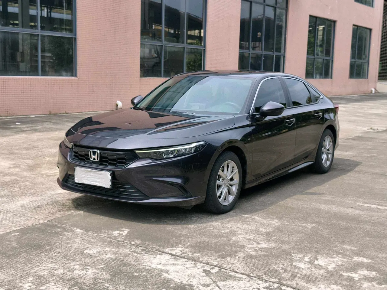 Open image lightbox: Honda 2022 model 1.5T 240TURBO exclusive manual gear