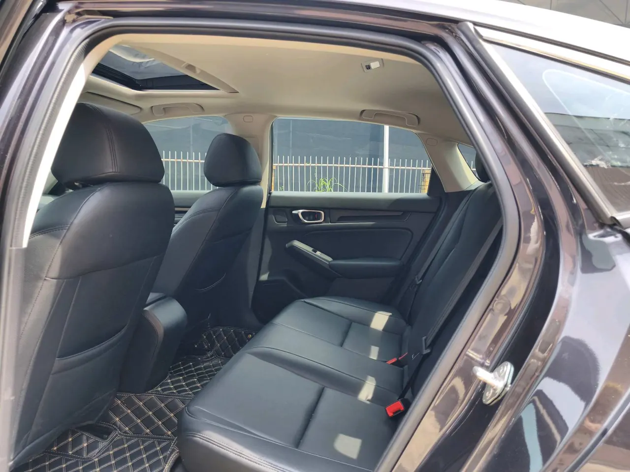 Honda 2022 model 1.5T 240TURBO exclusive manual gear 4