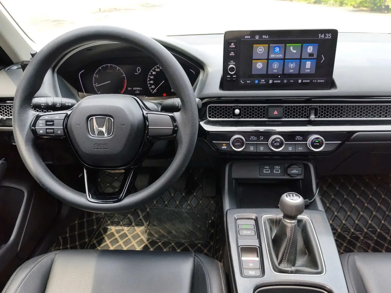 Honda 2022 model 1.5T 240TURBO exclusive manual gear 6