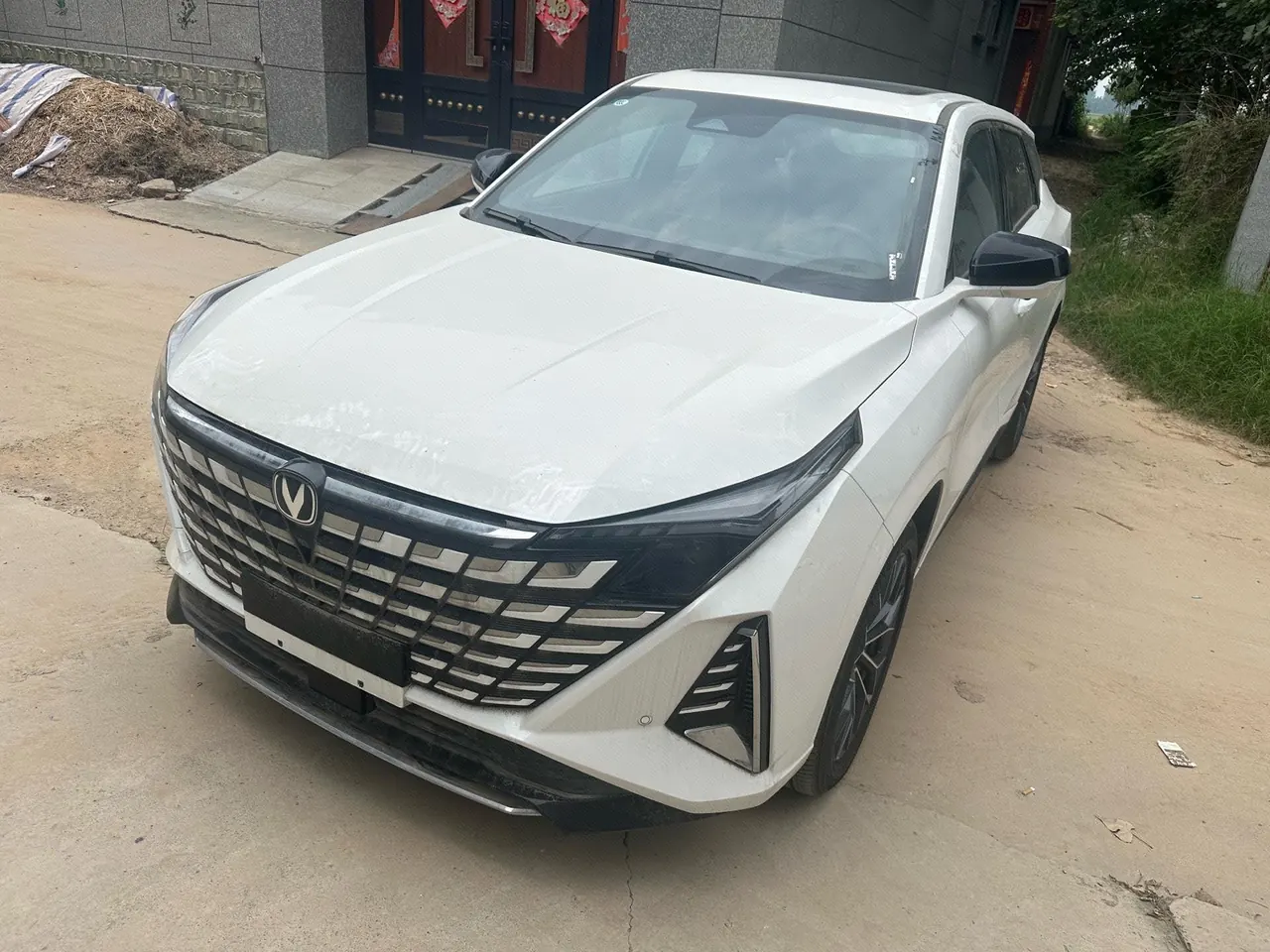 Open image lightbox: ChangAn 2024 UNI-Z Smart Electric iDD 1.5 Stepless 125km Excellent Automatic Gear