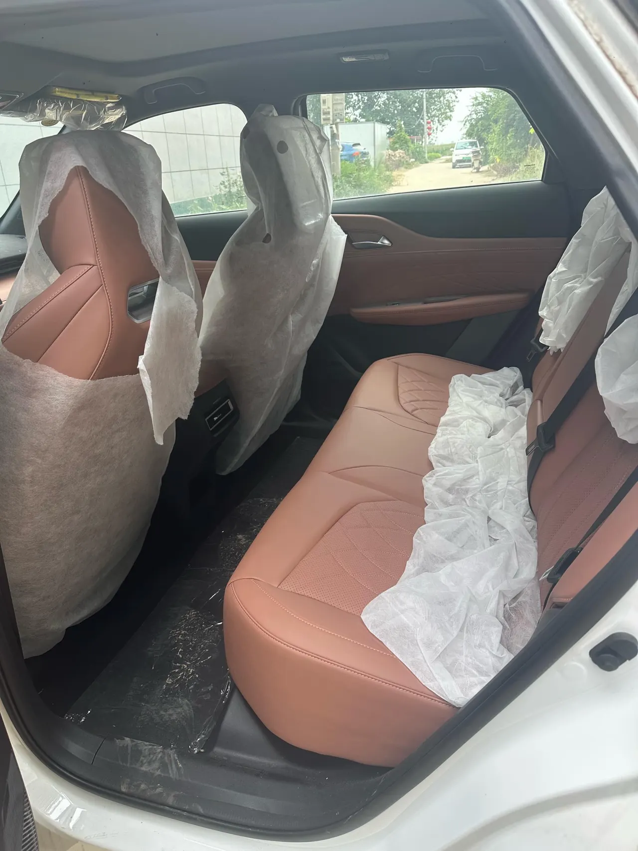 ChangAn 2024 UNI-Z Smart Electric iDD 1.5 Stepless 125km Excellent Automatic Gear 4