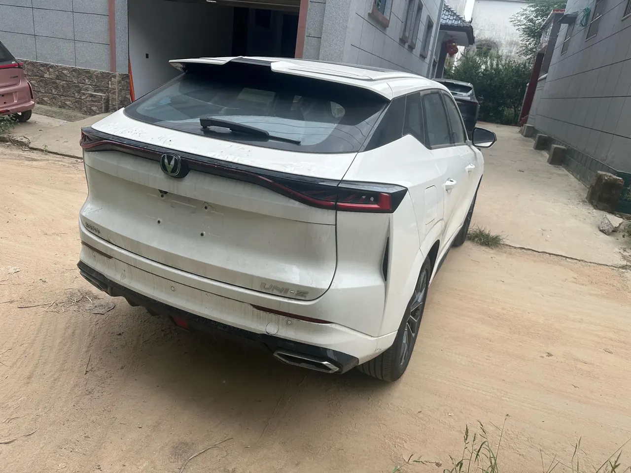 ChangAn 2024 UNI-Z Smart Electric iDD 1.5 Stepless 125km Excellent Automatic Gear 7