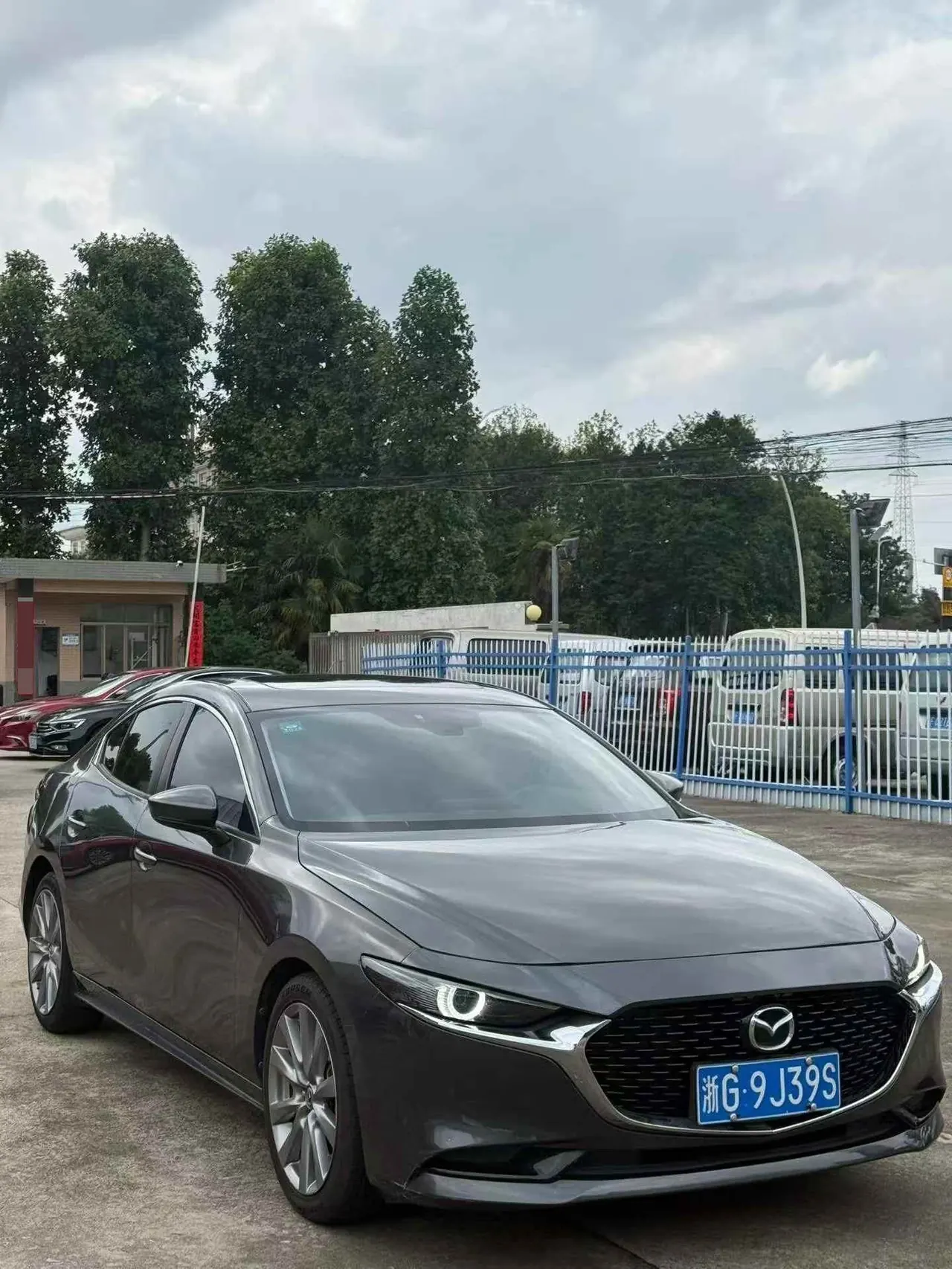 Mazda 3 Oncorsela 2020 Mazda 3 Oncorsela-sedan 2.0 luxury version automatic transmission 3