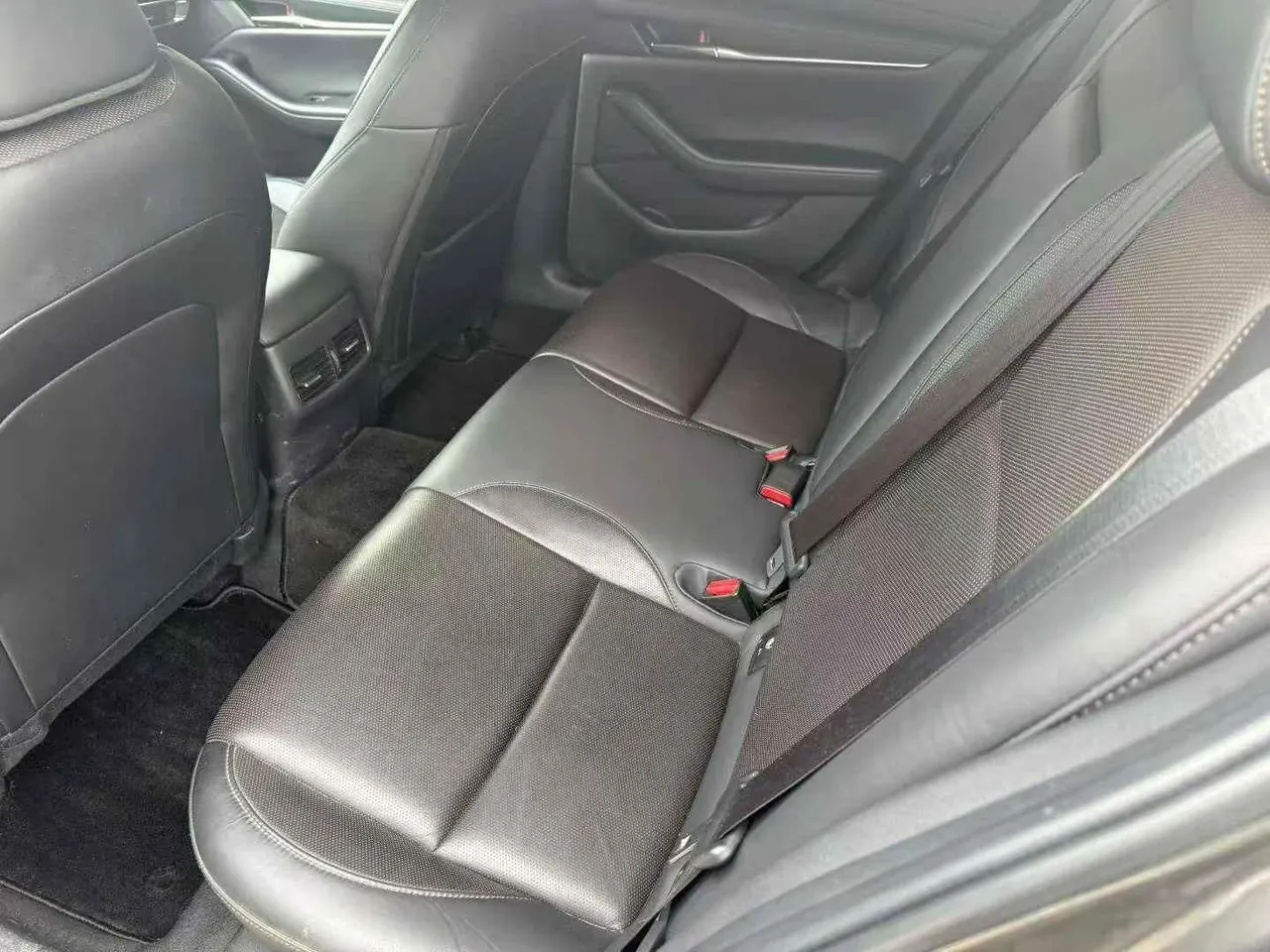 Mazda 3 Oncorsela 2020 Mazda 3 Oncorsela-sedan 2.0 luxury version automatic transmission 5